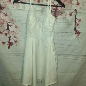 Lace Fashionova Dress